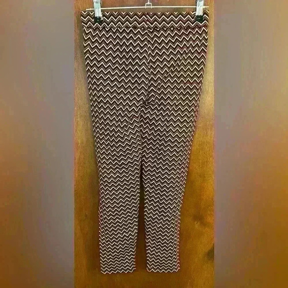 Youth Girls Janie and Jack chevron pants - Picture 2 of 3